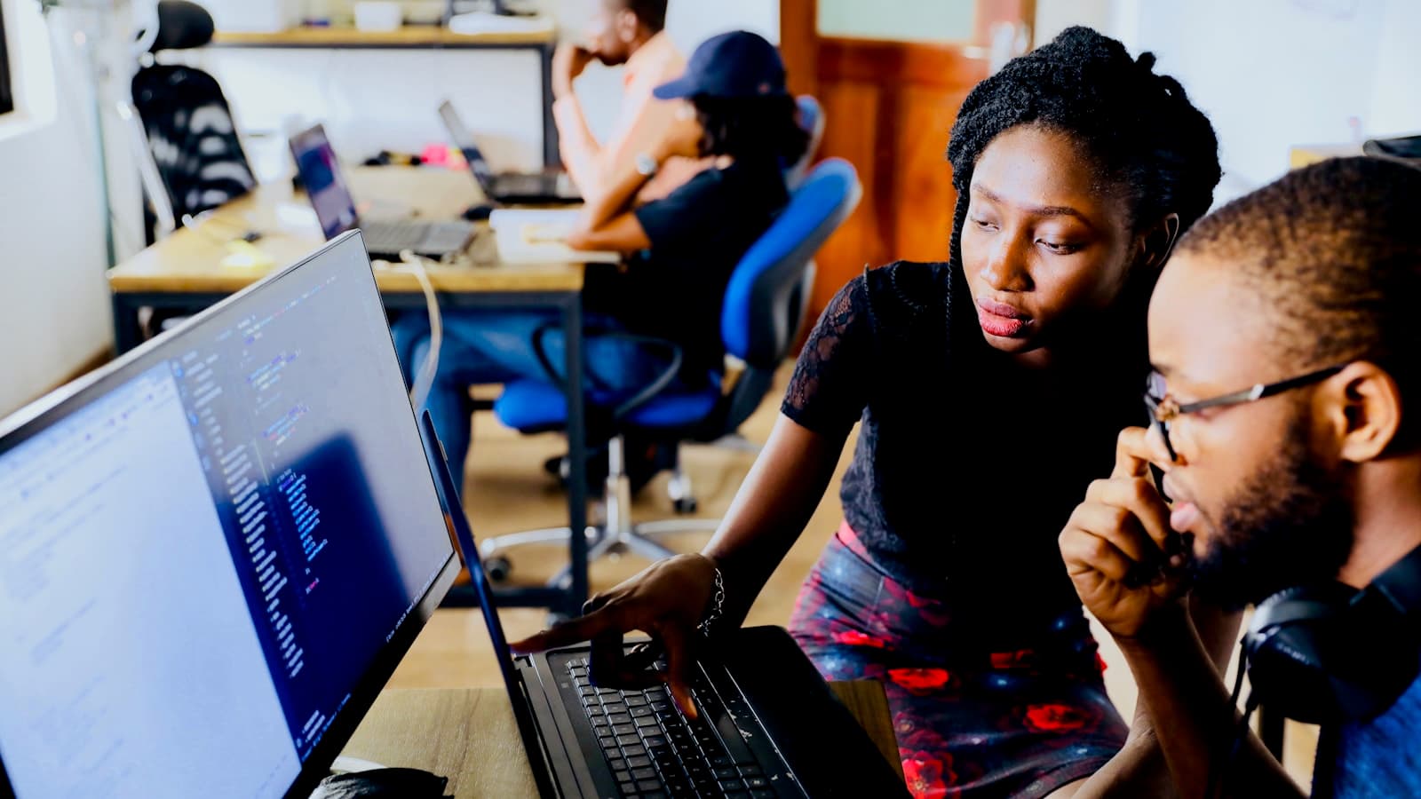 HRIS for Growing Teams: What to Buy at 10, 50, and 200 Employees